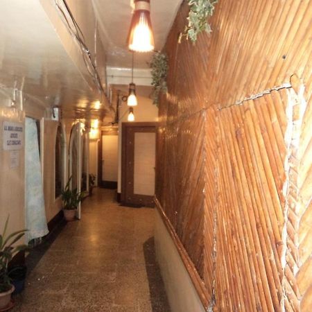 Hotel Monsoon 西隆 外观 照片