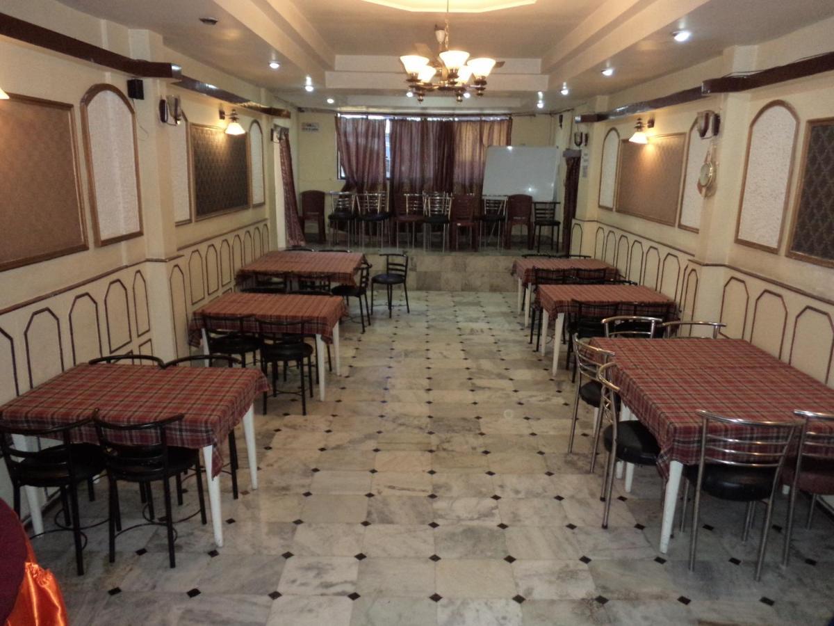 Hotel Monsoon 西隆 外观 照片