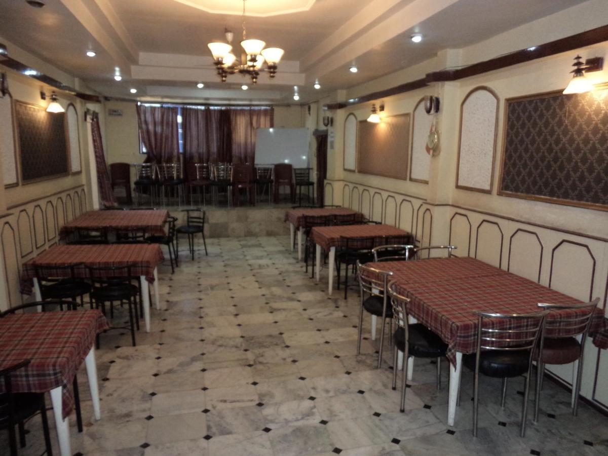 Hotel Monsoon 西隆 外观 照片