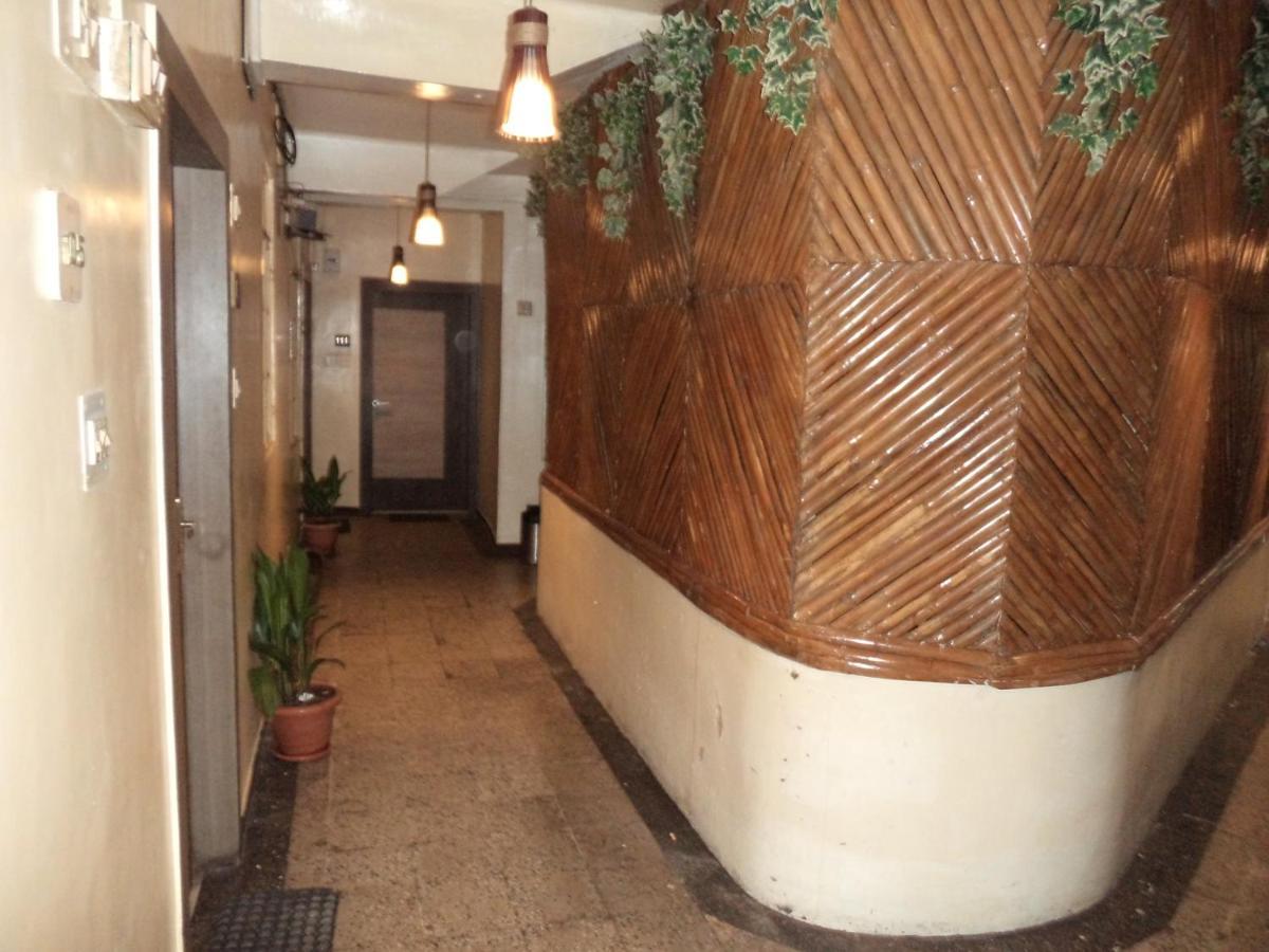 Hotel Monsoon 西隆 外观 照片